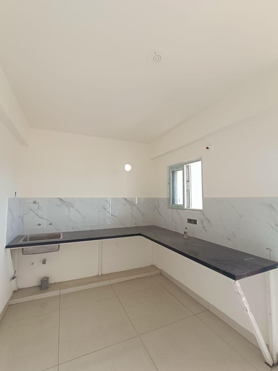 2 BHK Flats for Sale near Tellapur